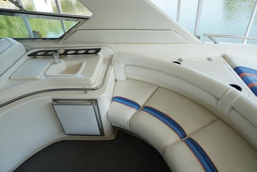 Sea-ray 380-SUN-SPORT image