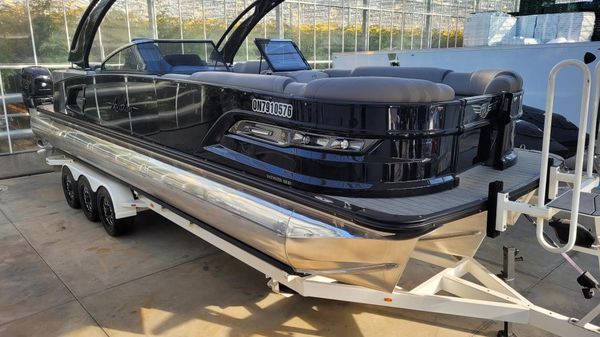Avalon Excalibur LTD Elite Windsheild