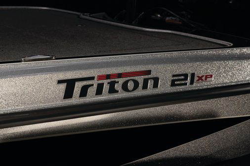 Triton 21XP-PATRIOT image