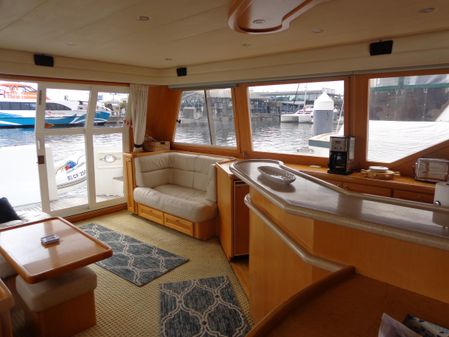 Mckinna 48-PILOTHOUSE image