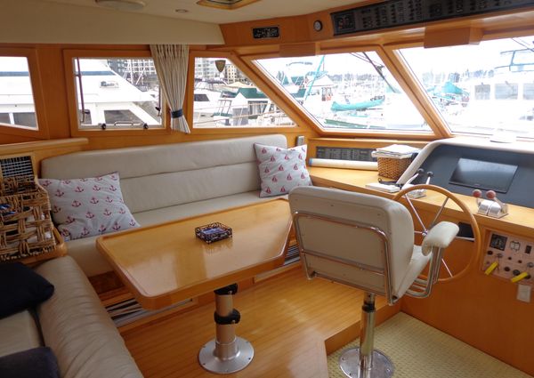 Mckinna 48-PILOTHOUSE image