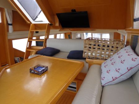 Mckinna 48-PILOTHOUSE image