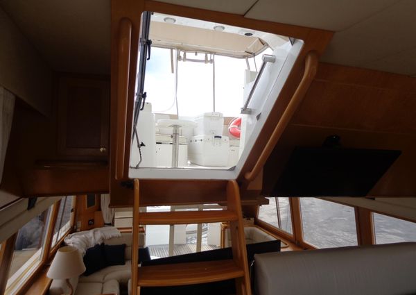 Mckinna 48-PILOTHOUSE image