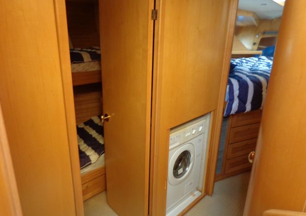 Mckinna 48-PILOTHOUSE image