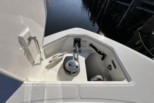 Boston Whaler 330 Outrage image