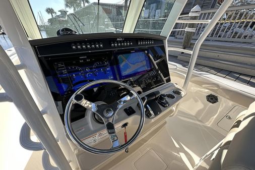 Boston Whaler 330 Outrage image