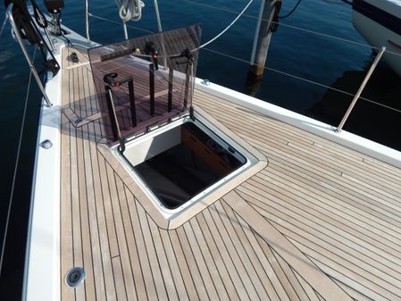 Beneteau Oceanis Yacht 54 image
