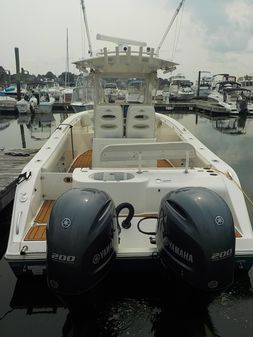 Cobia 277 Center Console image