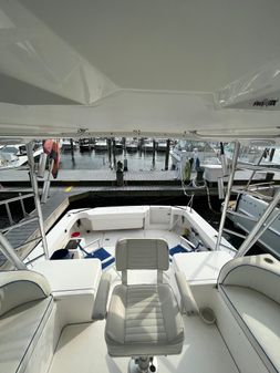 Luhrs 32 Open image