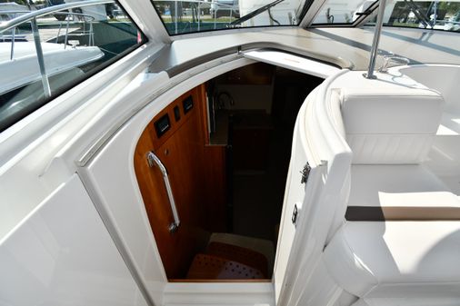 Cruisers-yachts 390-SPORTS-COUPE image