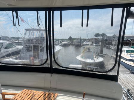 Carver 430 Cockpit Motor Yacht image