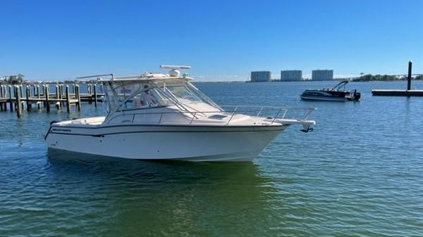 Grady-White Express 330