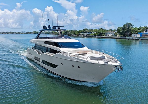 Ferretti Yachts 850 image