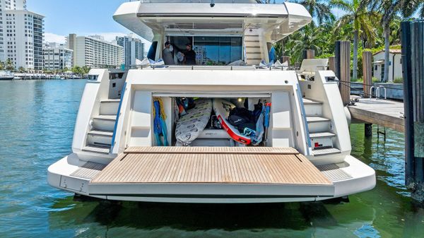 Ferretti Yachts 850 image