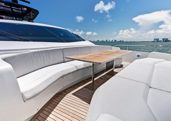 Ferretti Yachts 850 image