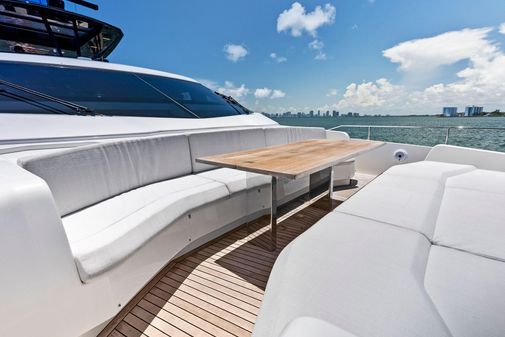 Ferretti Yachts 850 image