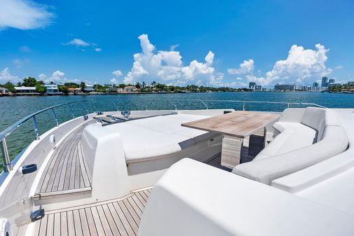 Ferretti Yachts 850 image