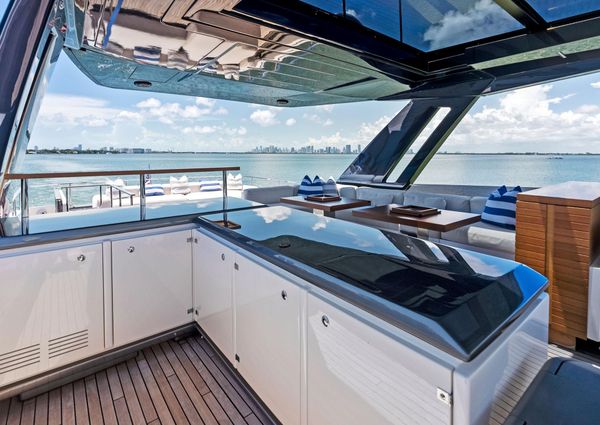 Ferretti Yachts 850 image