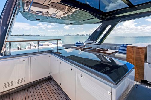 Ferretti Yachts 850 image