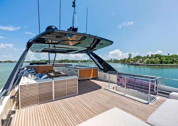 Ferretti Yachts 850 image