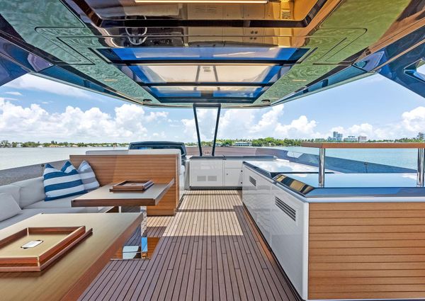 Ferretti Yachts 850 image