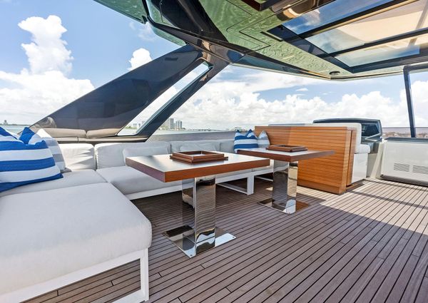 Ferretti Yachts 850 image