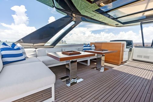 Ferretti Yachts 850 image