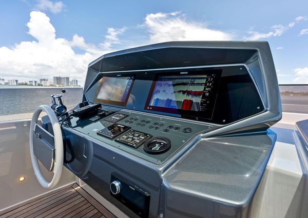 Ferretti Yachts 850 image