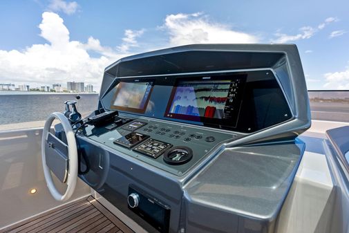 Ferretti Yachts 850 image