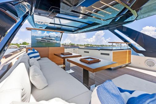 Ferretti Yachts 850 image