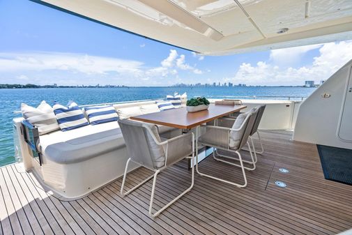 Ferretti Yachts 850 image