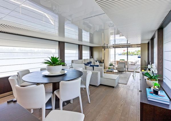 Ferretti Yachts 850 image