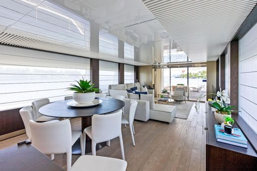 Ferretti Yachts 850 image