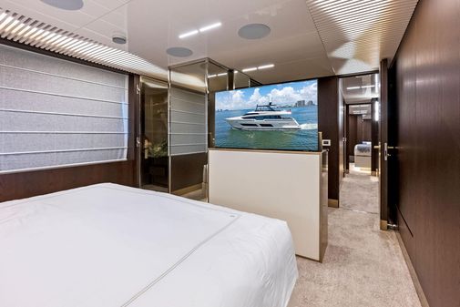 Ferretti Yachts 850 image