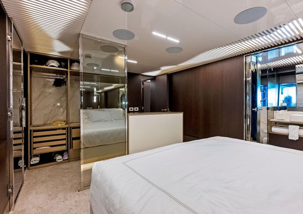 Ferretti Yachts 850 image