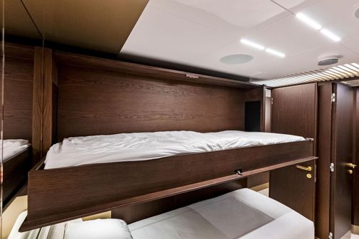 Ferretti Yachts 850 image