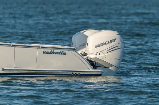 Valhalla Boatworks V-33 image