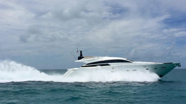 Pershing 92