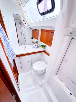 Beneteau Oceanis 46 image