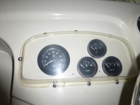 Tollycraft 40 image