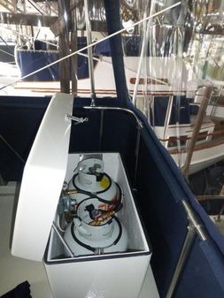 Tollycraft 40 image