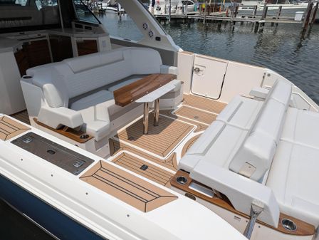 Tiara-yachts 48-LS image