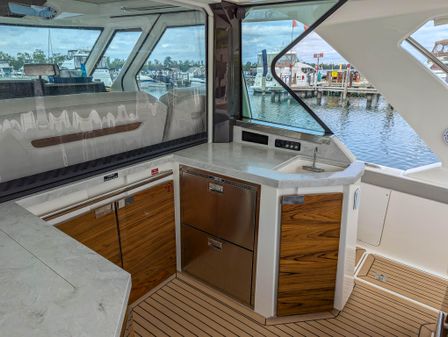 Tiara-yachts 48-LS image