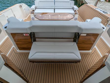 Tiara-yachts 48-LS image