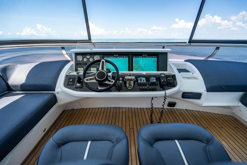 Princess Yachts Y75 Motor Yacht image