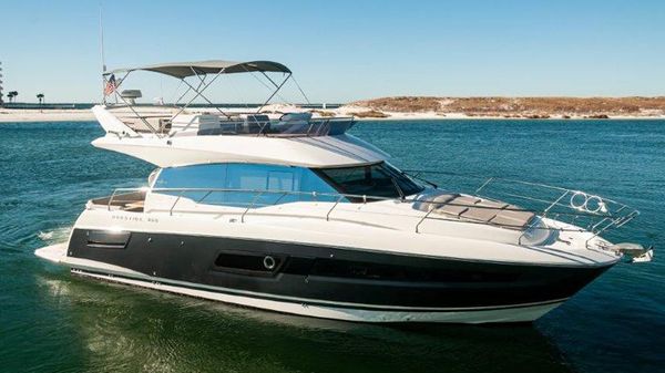 Prestige 460 Flybridge