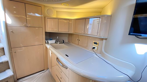 Sea Ray 460 Sundancer image