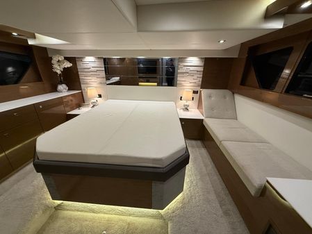 Cruisers Yachts 50 Cantius image