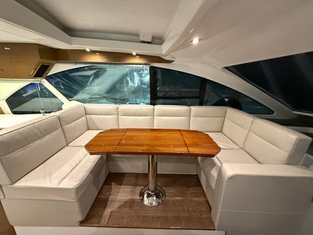 Cruisers Yachts 50 Cantius image