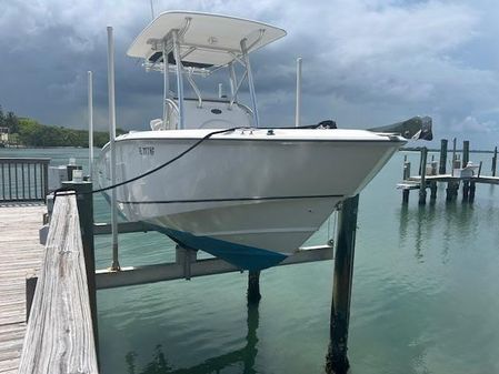 Boston Whaler 240 Outrage image